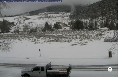 Mammoth-Hot-Springs-Webcam Mammoth-Hot-Springs-Webcam